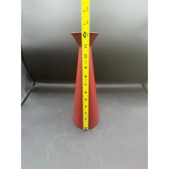 Threshold Red Metal Vase – great condition - Picture 7 of 7